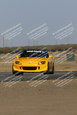 media/Oct-29-2022-CalClub SCCA (Sat) [[e05833b2e9]]/TT Group 2/Session 1 (Sweeper)/